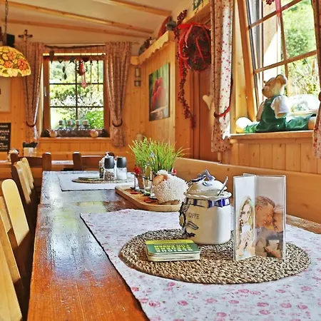 Zur Grossen Tanne Locanda Bühl