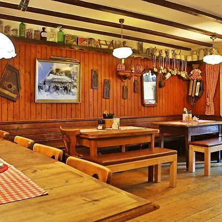 Inn Zur Grossen Tanne