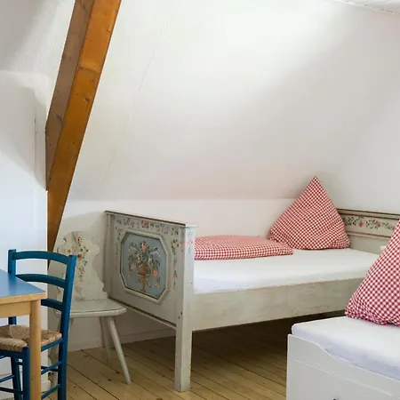 Zur Grossen Tanne Inn Bühl