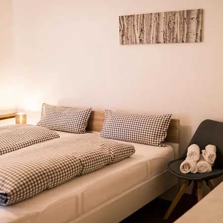 Zur Grossen Tanne Locanda *