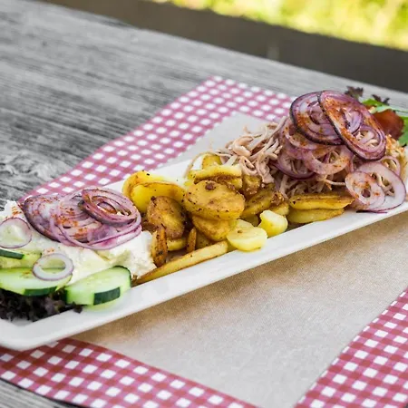 Zur Grossen Tanne Bühl